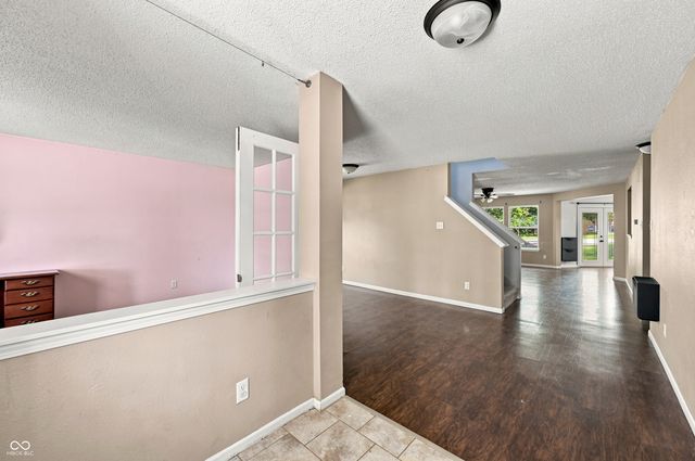 19185 Calico Aster Drive, Noblesville, IN 46062