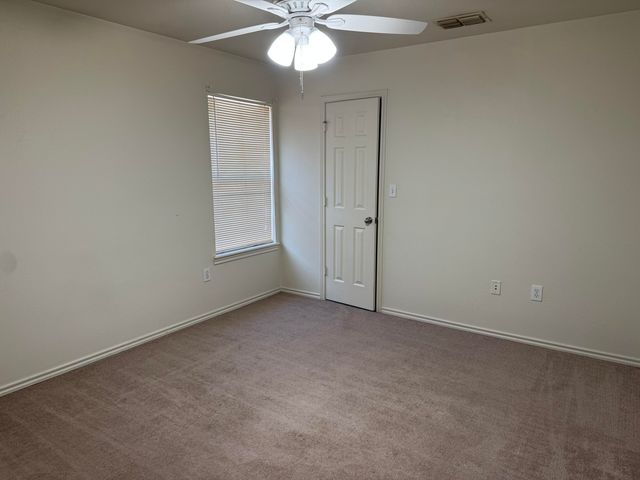 606 N Bangor Avenue, B, Lubbock, TX 79416