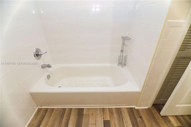 1654 NE 151st St 1654, Miami, FL 33162