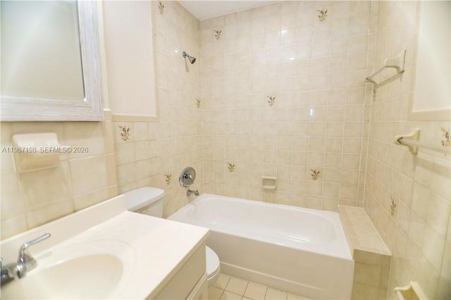 1654 NE 151st St 1654, Miami, FL 33162