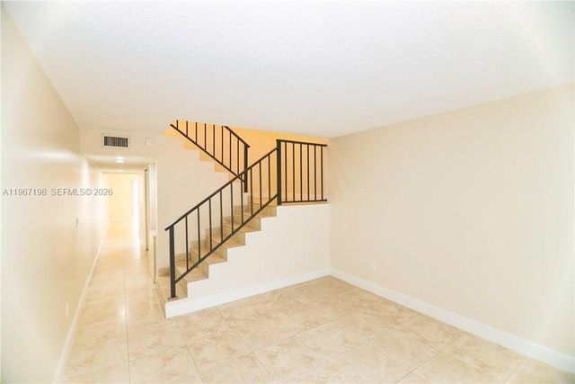 1654 NE 151st St 1654, Miami, FL 33162