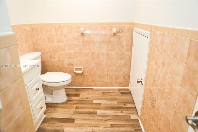 1654 NE 151st St 1654, Miami, FL 33162