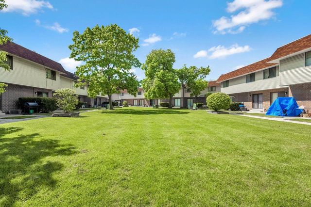 6112 W Port AVENUE, Milwaukee, WI 53223