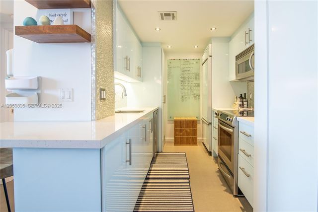 10275 Collins Avenue 519, Bal Harbour, FL 33154
