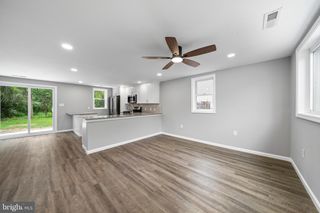 38 BUTTONWOOD AVE, New Castle, DE 19720