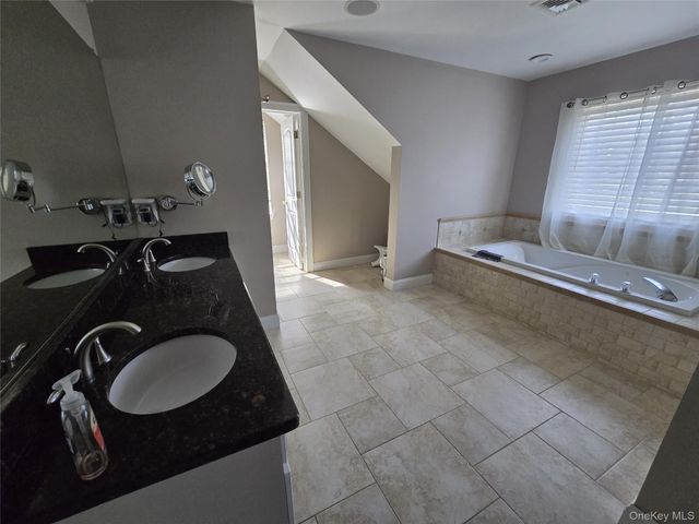 104 Winding Brook Court, Cornwall, NY 12553