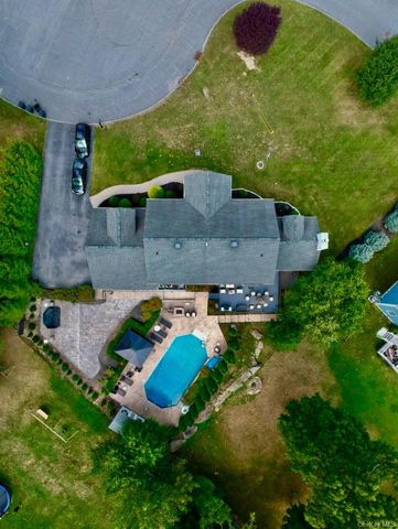 104 Winding Brook Court, Cornwall, NY 12553