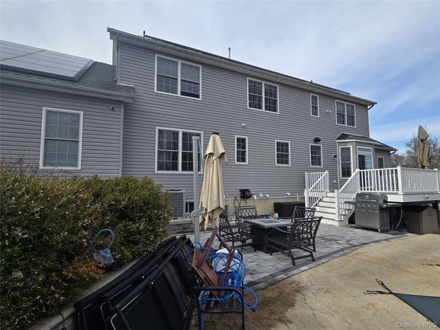 104 Winding Brook Court, Cornwall, NY 12553