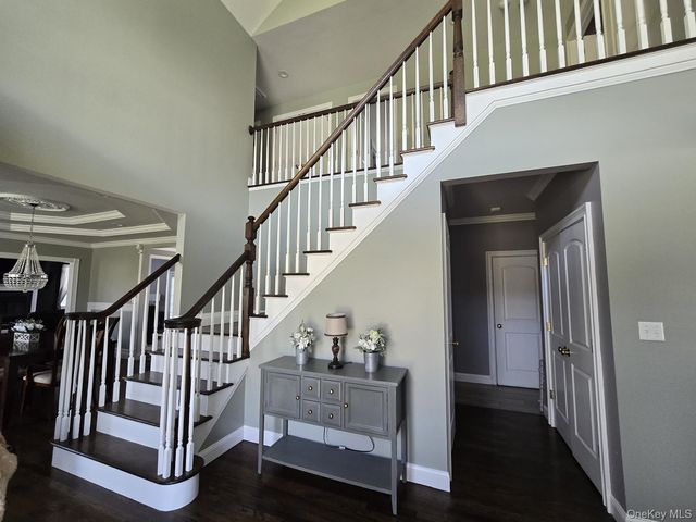 104 Winding Brook Court, Cornwall, NY 12553