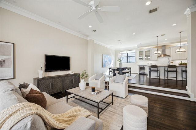 615 W Bell Street, Houston, TX 77019