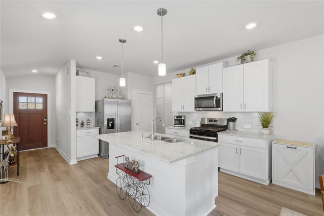 1713 Cayden Oak Lane, Conroe, TX 77304