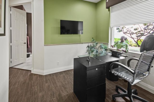 6802 Milani Street, Lake Worth, FL 33467