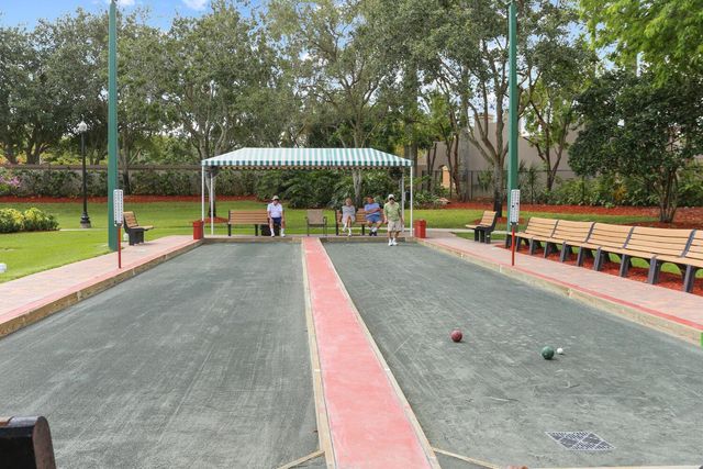 6802 Milani Street, Lake Worth, FL 33467