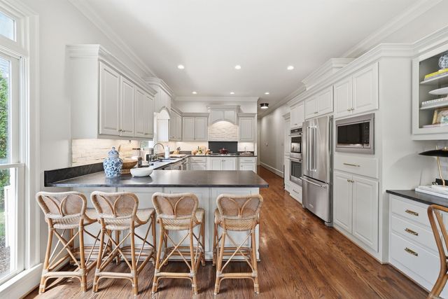 31 Alba Lane, Little Rock, AR 72223