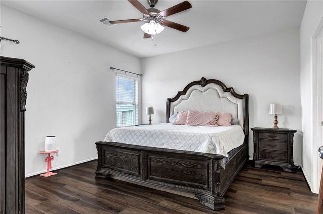 9830 Yanet Grove Lane, Houston, TX 77044