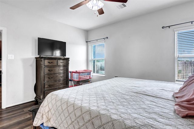 9830 Yanet Grove Lane, Houston, TX 77044