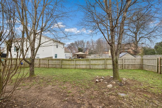 1727 Freiburg Dr, Spring Hill, TN 37174