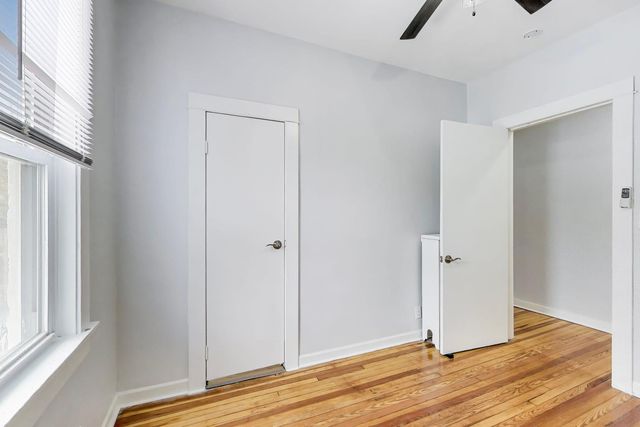 1638 Oakwood Avenue, Des Plaines, IL 60016