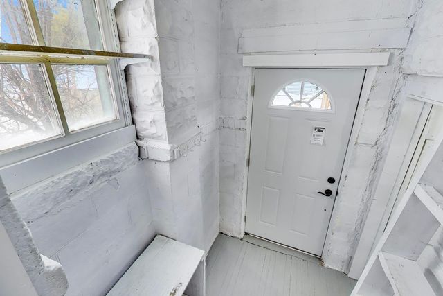 1638 Oakwood Avenue, Des Plaines, IL 60016