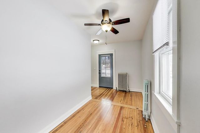 1638 Oakwood Avenue, Des Plaines, IL 60016