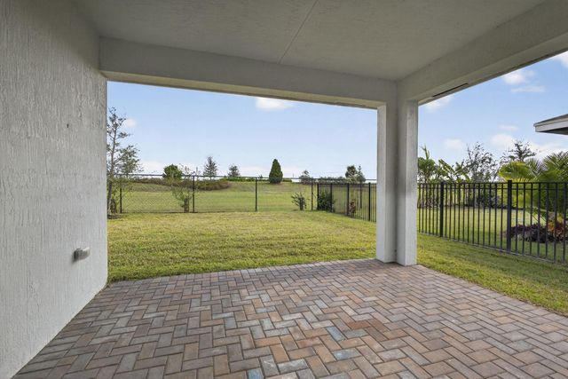 1322 Tangled Orchard Trace, Loxahatchee, FL 33470