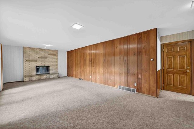 7013 Cardinal Drive, Middleton, WI 53562