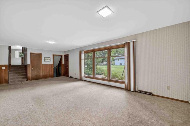 7013 Cardinal Drive, Middleton, WI 53562