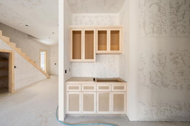 10045 SW 27th Street, Yukon, OK 73099