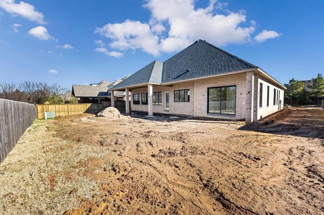 10045 SW 27th Street, Yukon, OK 73099