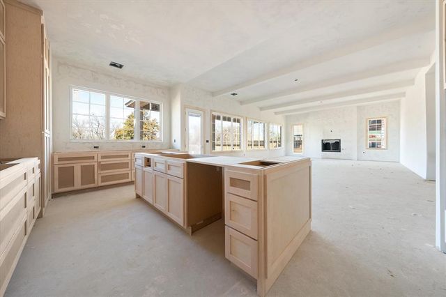 10045 SW 27th Street, Yukon, OK 73099