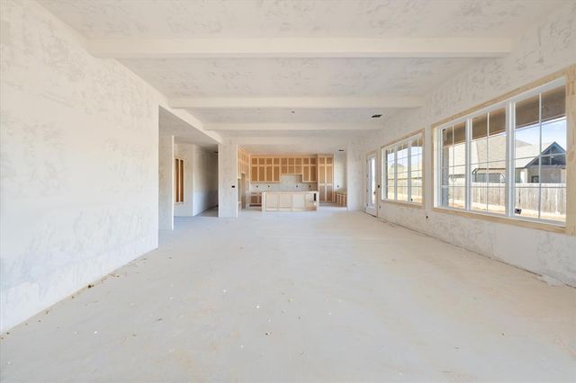 10045 SW 27th Street, Yukon, OK 73099