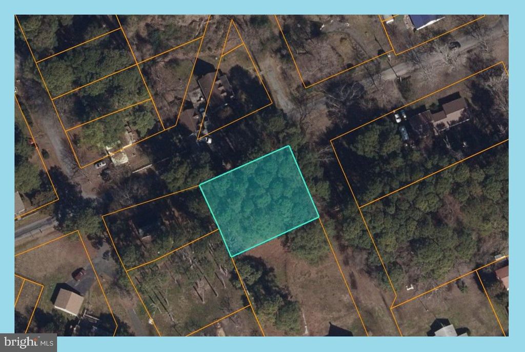 Image 1 of property listing at CHARLES HALL RD, Coltons Point, MD 20626