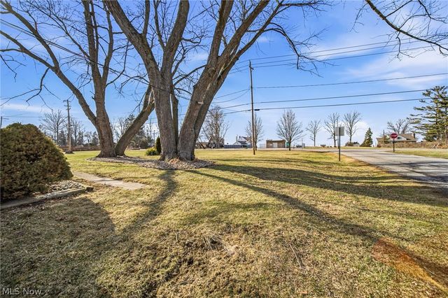 33378 Lake Shore Boulevard, Eastlake, OH 44095