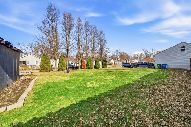 33378 Lake Shore Boulevard, Eastlake, OH 44095