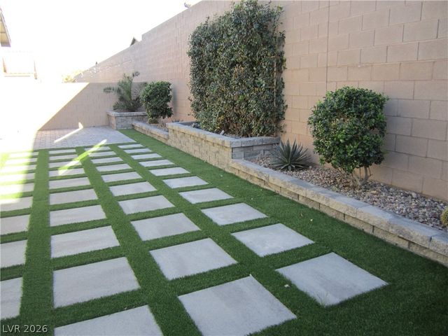 7571 Pink Mimosa Avenue, Las Vegas, NV 89113