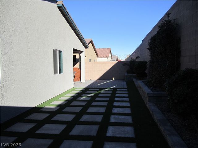 7571 Pink Mimosa Avenue, Las Vegas, NV 89113