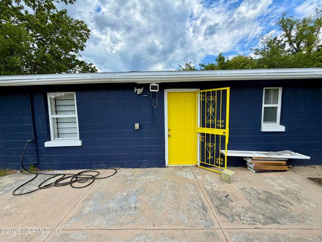 5903 DROAD Street, Jacksonville, FL 32208