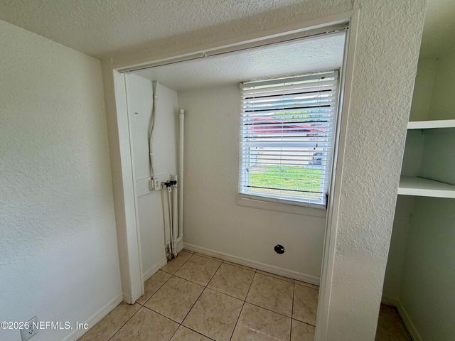 5903 DROAD Street, Jacksonville, FL 32208