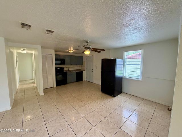 5903 DROAD Street, Jacksonville, FL 32208