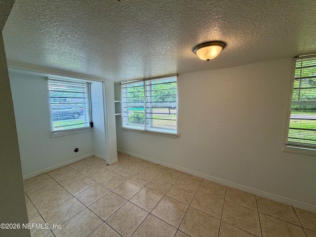 5903 DROAD Street, Jacksonville, FL 32208