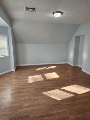 806 Warren Ave 2, Brockton, MA 02301