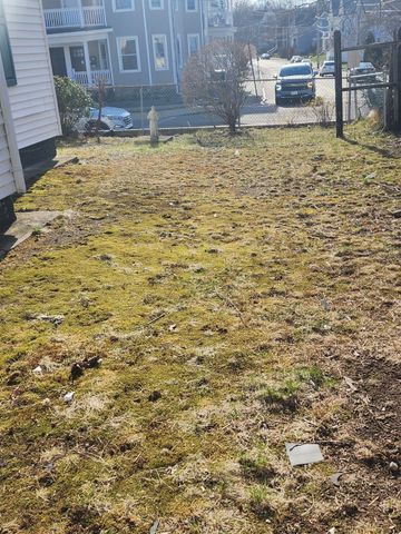 806 Warren Ave 2, Brockton, MA 02301