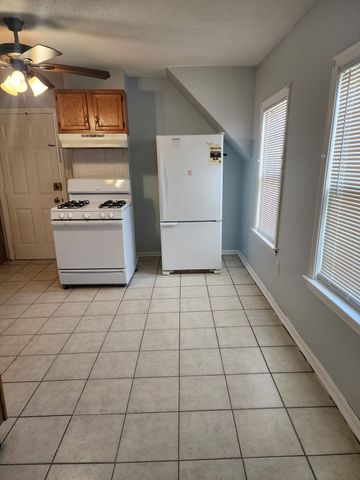 806 Warren Ave 2, Brockton, MA 02301