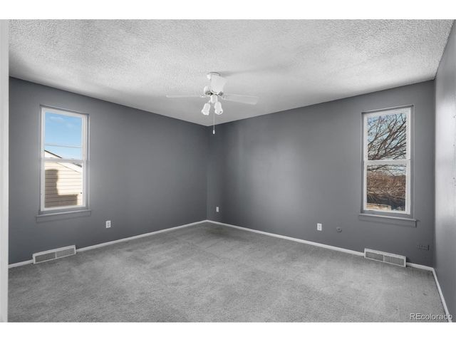 2060 Ridge Dr, Broomfield, CO 80020