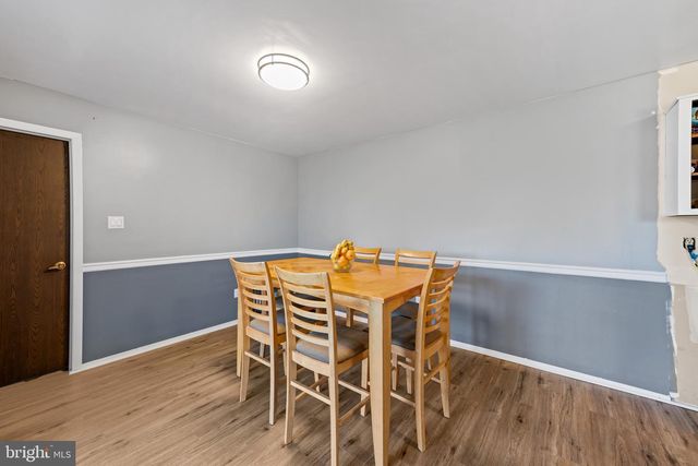 284 RADIX RD, Williamstown, NJ 08094