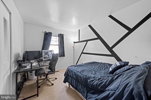 284 RADIX RD, Williamstown, NJ 08094