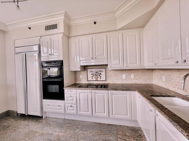 3720 S Ocean Boulevard 301b, Highland Beach, FL 33487