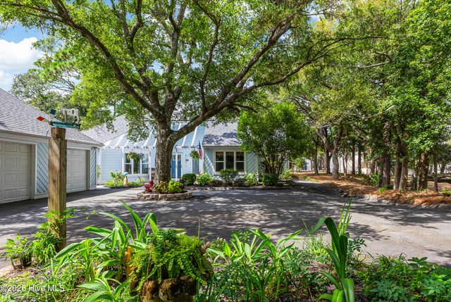 22 Augusta Drive, Oak Island, NC 28465