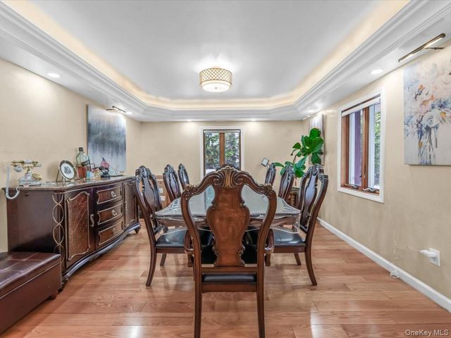 2510 2nd Avenue, East Meadow, NY 11554