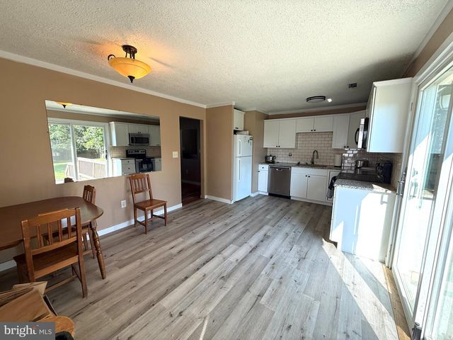 76 HACKBERRY DR, Felton, DE 19943